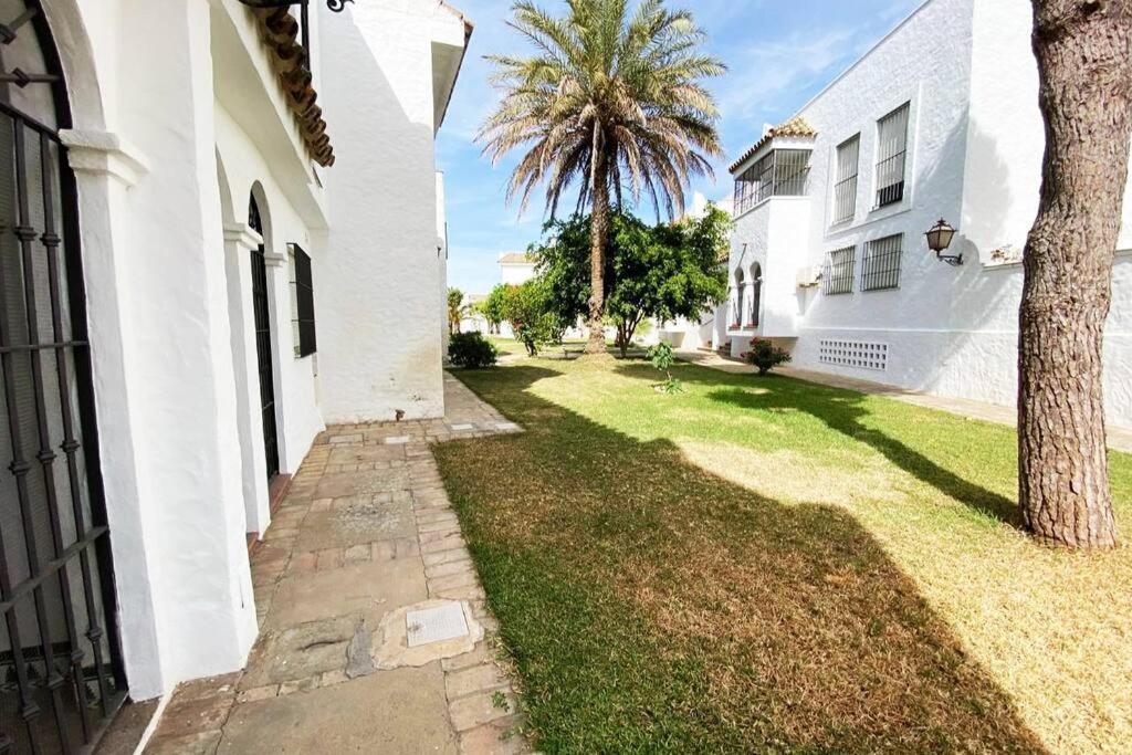Duplex Amalia, 1ª Linea De Playa Holiday home Sanlucar de Barrameda
