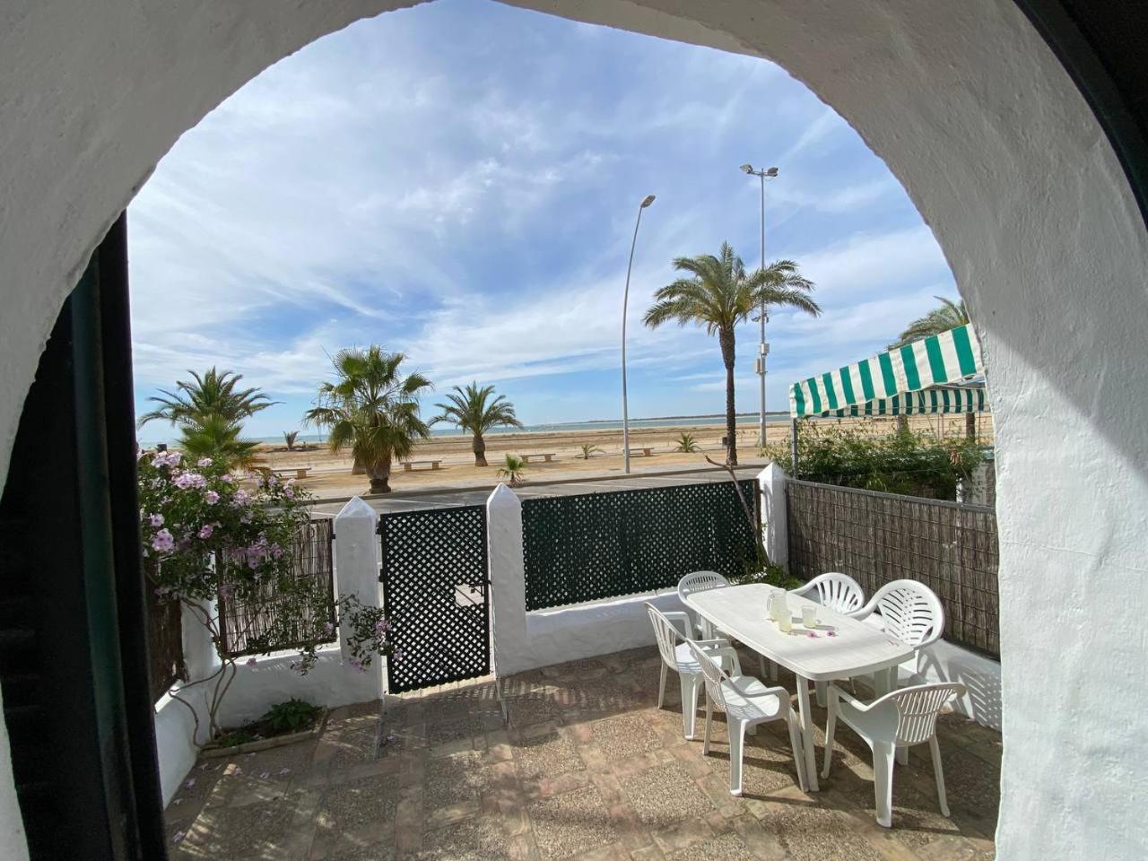 Holiday home Duplex Amalia, 1ª Linea De Playa Sanlucar de Barrameda